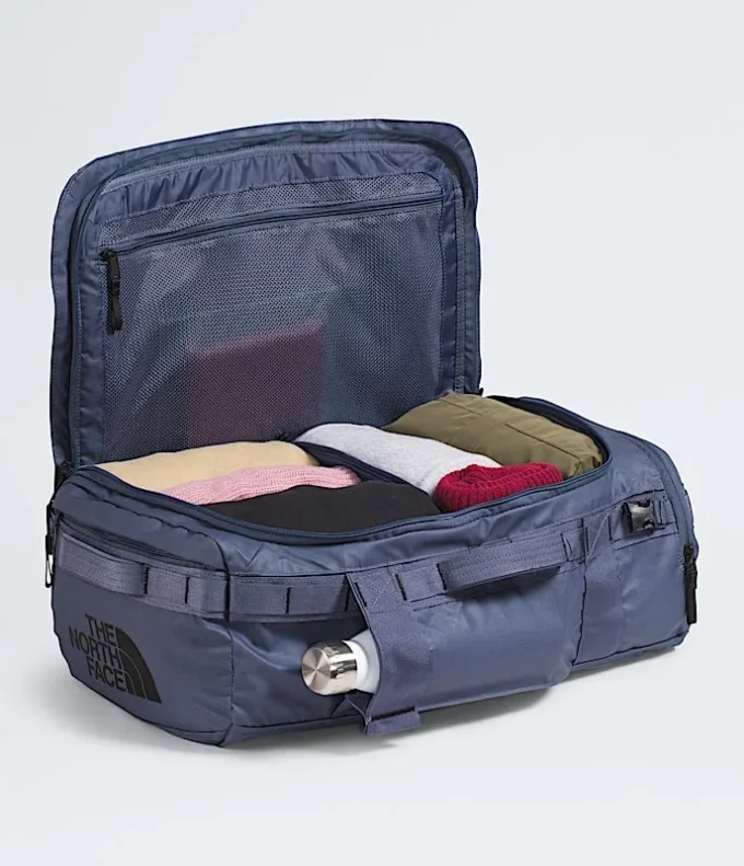 Base Camp Voyager Duffel – 32 l Base Camp Voyager Duffel – 32 l