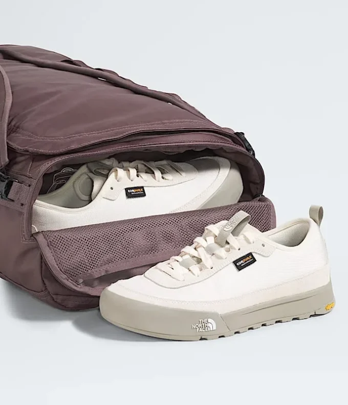Base Camp Voyager Duffel – 32 l Base Camp Voyager Duffel – 32 l