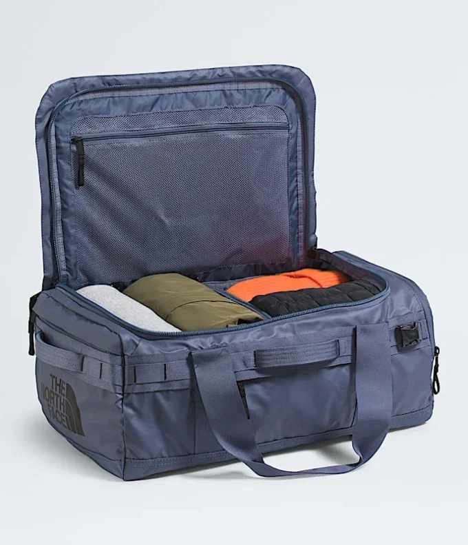 Base Camp Voyager Duffel – 42 l Base Camp Voyager Duffel – 42 l