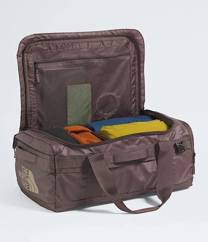 Base Camp Voyager Duffel – 42 l Base Camp Voyager Duffel – 42 l