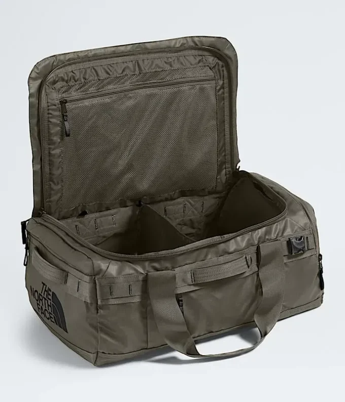 Base Camp Voyager Duffel – 42 l Base Camp Voyager Duffel – 42 l