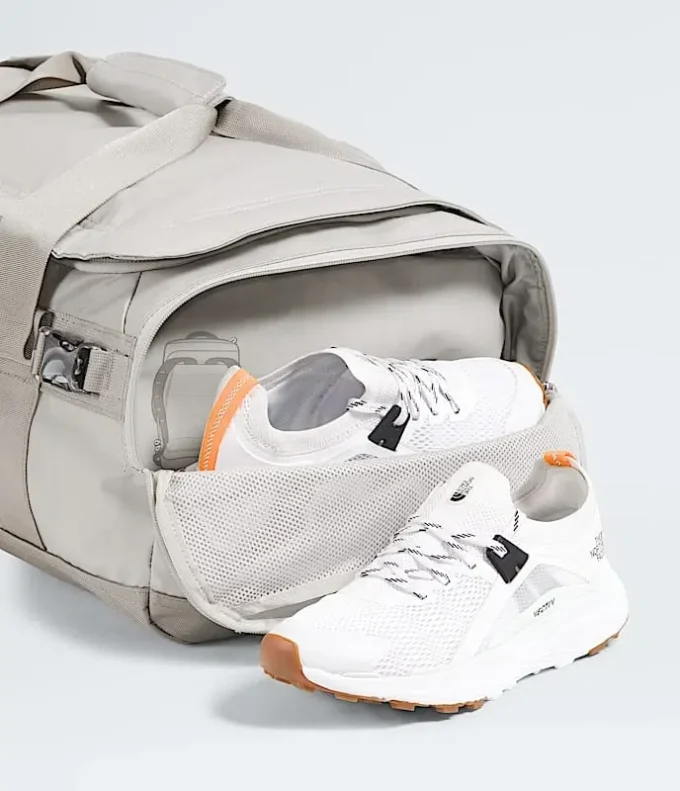 Base Camp Voyager Duffel – 42 l Base Camp Voyager Duffel – 42 l