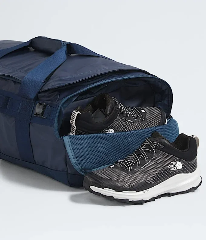Base Camp Voyager Duffel – 42 l Base Camp Voyager Duffel – 42 l