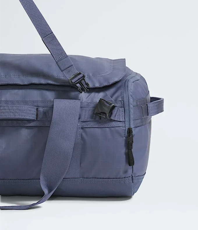 Base Camp Voyager Duffel – 42 l Base Camp Voyager Duffel – 42 l
