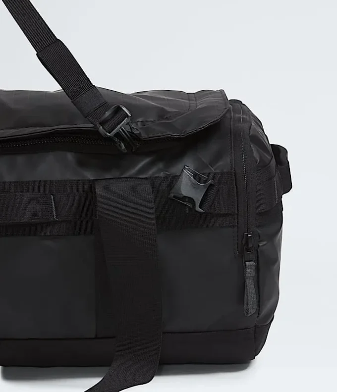 Base Camp Voyager Duffel – 42 l Base Camp Voyager Duffel – 42 l