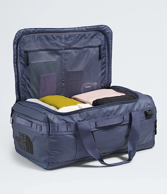 Base Camp Voyager Duffel – 62 l Base Camp Voyager Duffel – 62 l