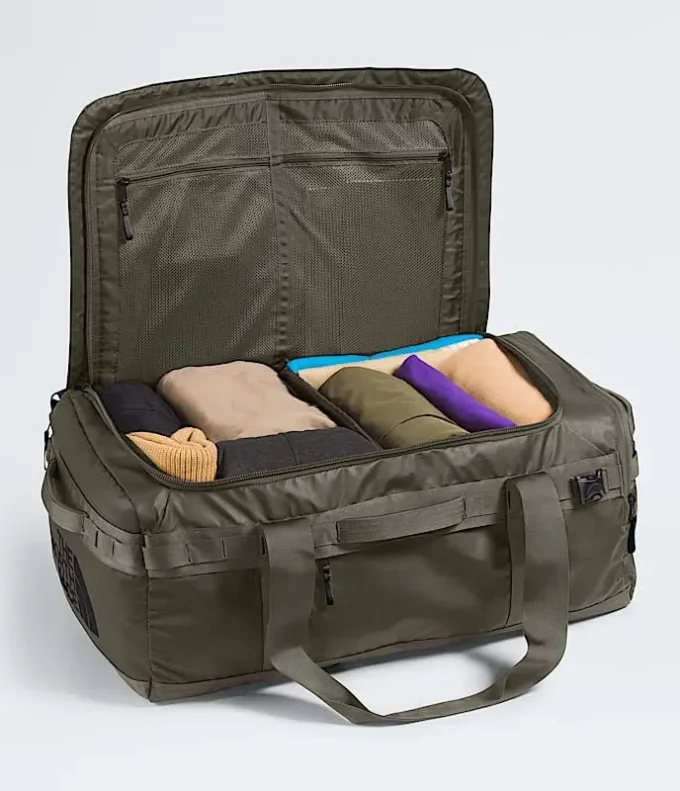 Base Camp Voyager Duffel – 62 l Base Camp Voyager Duffel – 62 l