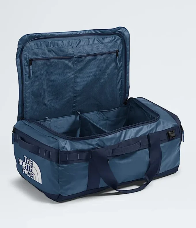 Base Camp Voyager Duffel – 62 l Base Camp Voyager Duffel – 62 l