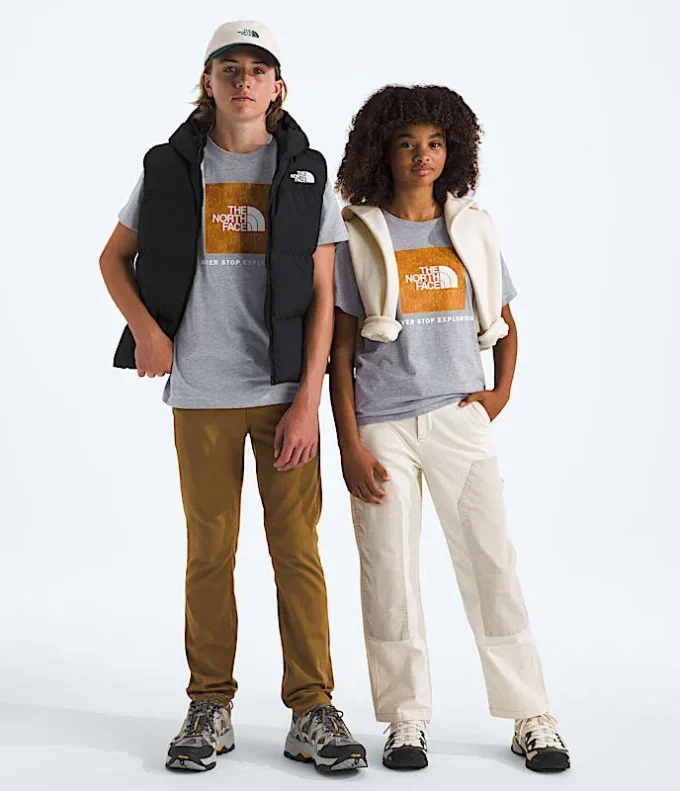Box NSE Novelty Kurzarm-T-Shirt für Jungen und Mädchen – Grafik 2 Box NSE Novelty Kurzarm-T-Shirt für Jungen und Mädchen – Grafik 2