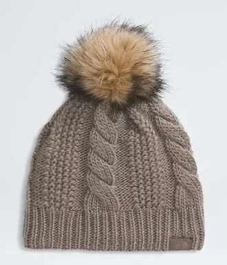 Damen-Beanie mit Oh Mega-Pelzbommel