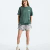 Damen-T-Shirt mit kurzen Ärmeln „Core Flower Power Box NSE” Damen-T-Shirt mit kurzen Ärmeln „Core Flower Power Box NSE”