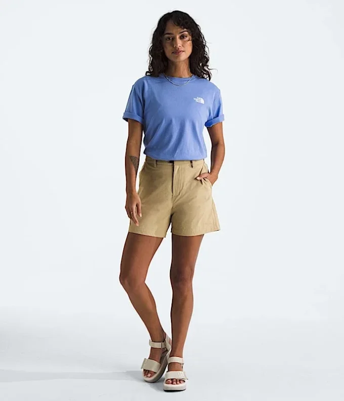 Damen-T-Shirt mit kurzen Ärmeln „Core Flower Power Box NSE” Damen-T-Shirt mit kurzen Ärmeln „Core Flower Power Box NSE”