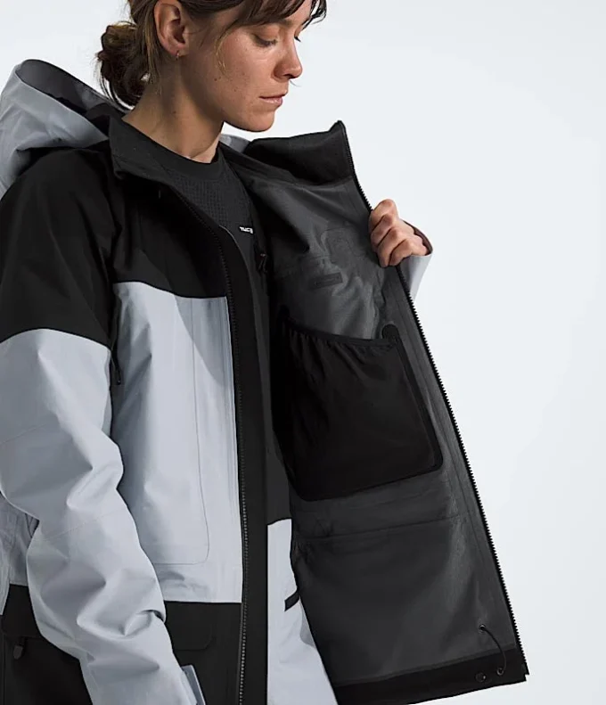 Damenjacke Verbier GORE-TEX® aus der Summit-Serie Damenjacke Verbier GORE-TEX® aus der Summit-Serie
