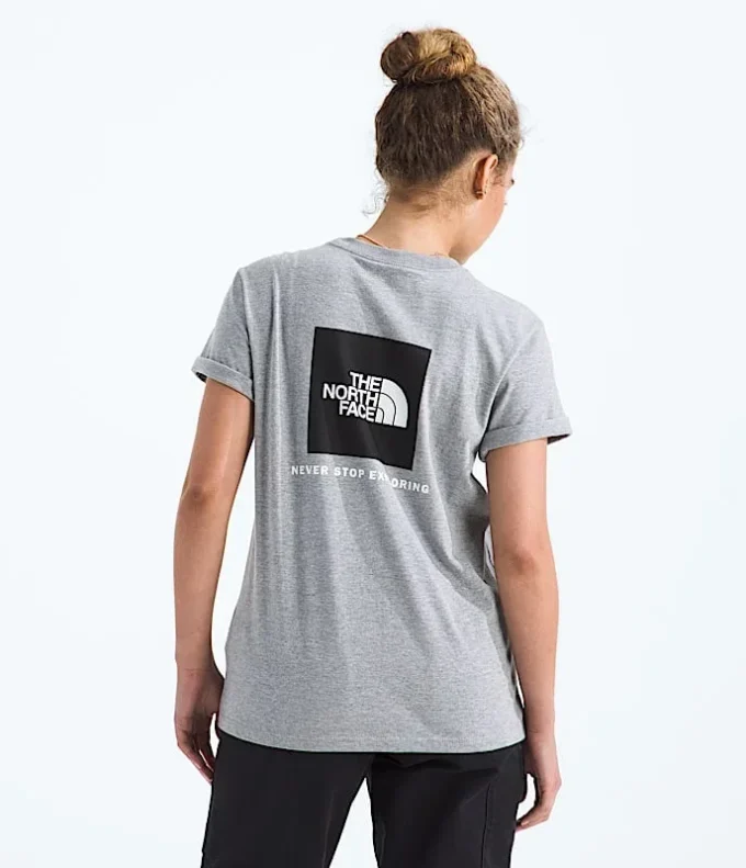 Evolution Box NSE Relaxed Short-Sleeve Tee für Damen Evolution Box NSE Relaxed Short-Sleeve Tee für Damen