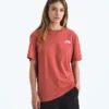 Evolution Box NSE Relaxed Short-Sleeve Tee für Damen Evolution Box NSE Relaxed Short-Sleeve Tee für Damen