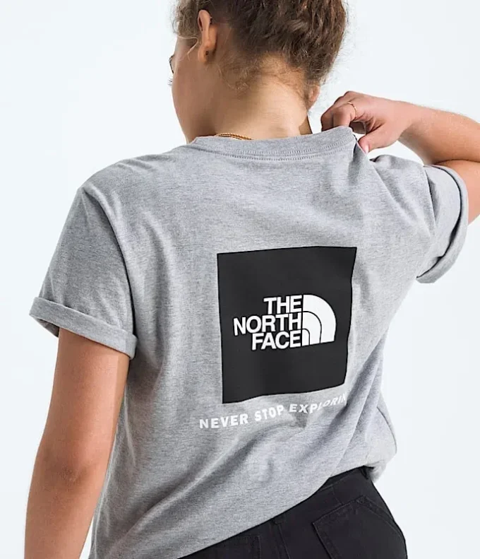 Evolution Box NSE Relaxed Short-Sleeve Tee für Damen Evolution Box NSE Relaxed Short-Sleeve Tee für Damen