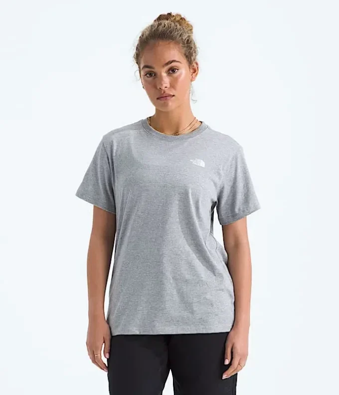 Evolution Box NSE Relaxed Short-Sleeve Tee für Damen Evolution Box NSE Relaxed Short-Sleeve Tee für Damen