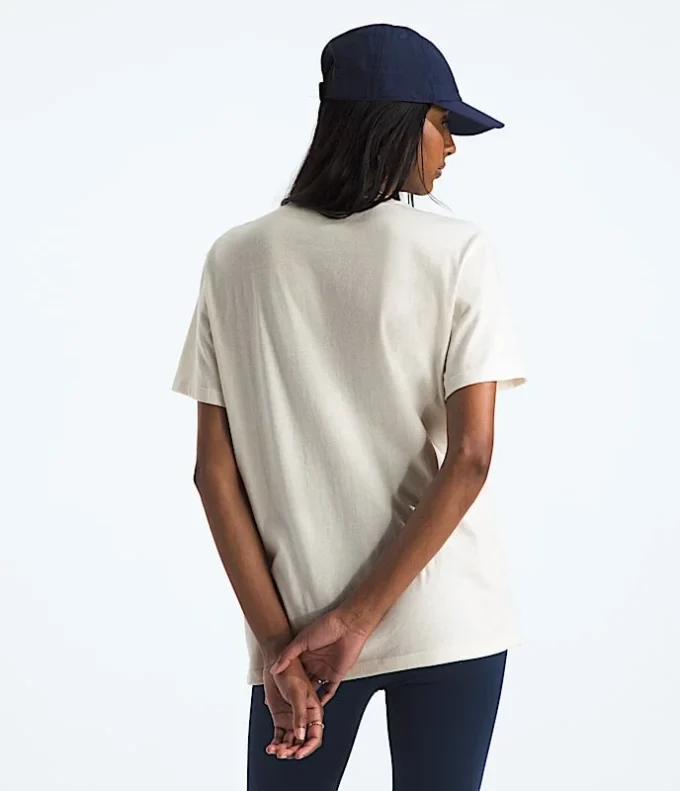 Evolution Simple Dome Relaxed Kurzarm-T-Shirt für Damen Evolution Simple Dome Relaxed Kurzarm-T-Shirt für Damen