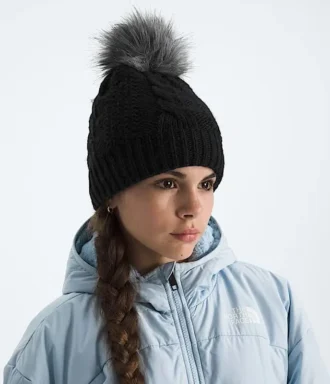 Gepolsterte Oh Mega Fur Pom Beanie für Kinder Gepolsterte Oh Mega Fur Pom Beanie für Kinder