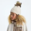 Gepolsterte Oh Mega Fur Pom Beanie für Kinder Gepolsterte Oh Mega Fur Pom Beanie für Kinder