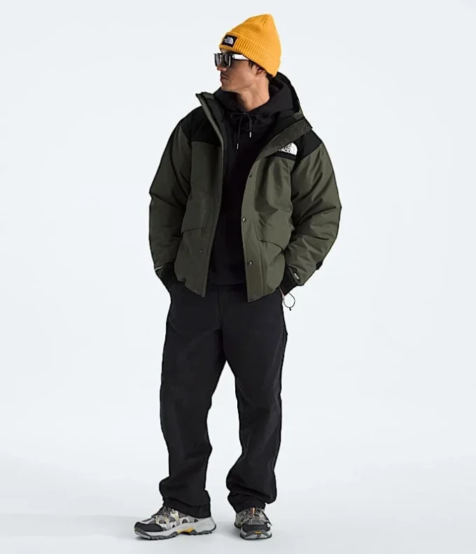 Herren-Daunenjacke für die Berge Herren-Daunenjacke für die Berge