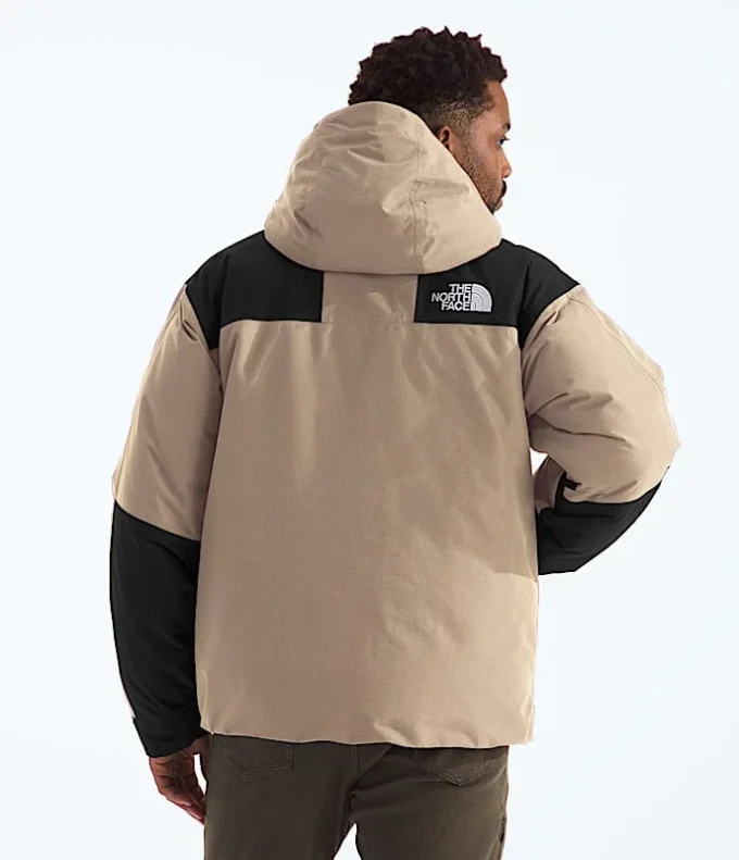 Herren-Daunenjacke für die Berge Herren-Daunenjacke für die Berge