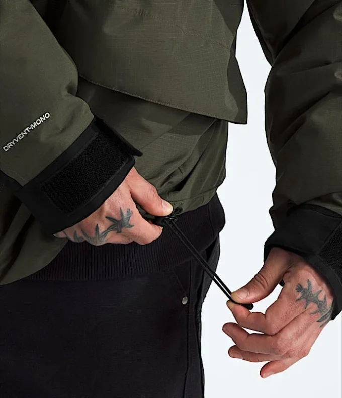 Herren-Daunenjacke für die Berge Herren-Daunenjacke für die Berge
