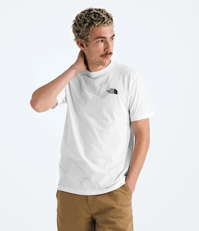 Herren-Kurzarm-T-Shirt Core TNF™ Flower Box NSE Herren-Kurzarm-T-Shirt Core TNF™ Flower Box NSE