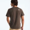 Herren-T-Shirt Evolution TNF™ Bear mit kurzen Ärmeln – Grafik Herren-T-Shirt Evolution TNF™ Bear mit kurzen Ärmeln – Grafik