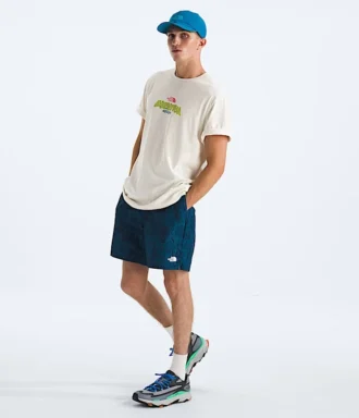 Herren-T-Shirt mit kurzen Ärmeln aus der TNF™ Essential Expedition-Serie – Grafik