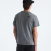 Herren-T-Shirt mit kurzen Ärmeln und einfachem Dome-Ausschnitt Herren-T-Shirt mit kurzen Ärmeln und einfachem Dome-Ausschnitt