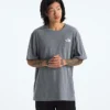 Herren-T-Shirt mit kurzen Ärmeln und Evolution Box Fit Herren-T-Shirt mit kurzen Ärmeln und Evolution Box Fit