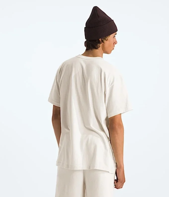 Herren-T-Shirt mit kurzen Ärmeln und Evolution Box Fit Herren-T-Shirt mit kurzen Ärmeln und Evolution Box Fit