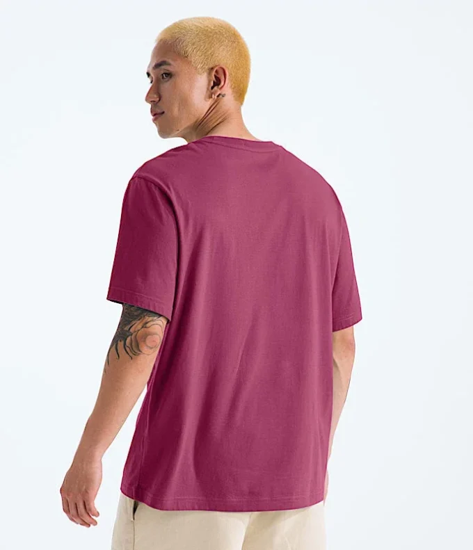Herren-T-Shirt mit kurzen Ärmeln und Evolution Box Fit Herren-T-Shirt mit kurzen Ärmeln und Evolution Box Fit