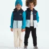 Kinder-Kapuzenjacke mit durchgehendem Reißverschluss Kinder-Kapuzenjacke mit durchgehendem Reißverschluss