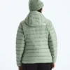Klassische Daunenjacke mit Kapuze für Damen Klassische Daunenjacke mit Kapuze für Damen