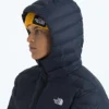 Klassische Daunenjacke mit Kapuze für Herren Klassische Daunenjacke mit Kapuze für Herren