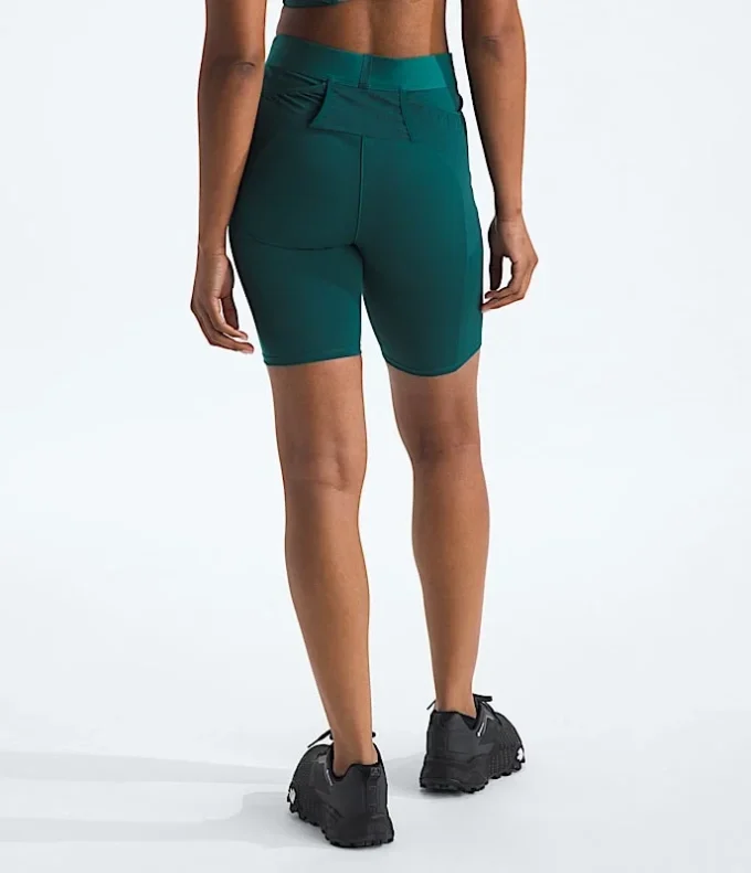 Refina 8“ Shorts für Damen