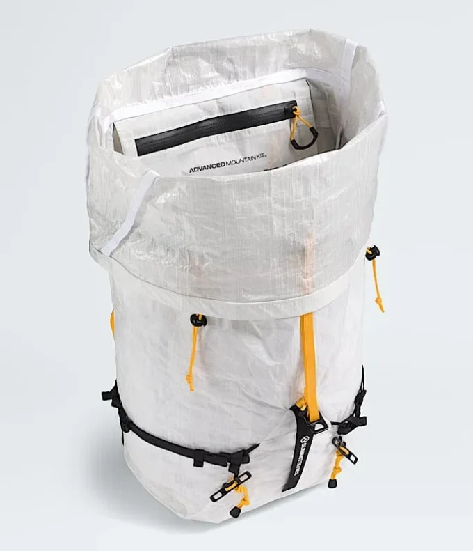 Summit Series Advanced Mountain Kit 25L Rucksack Summit Series Advanced Mountain Kit 25L Rucksack