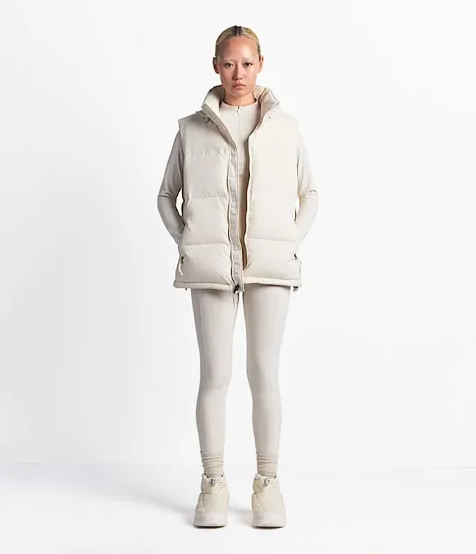 The North Face X SKIMS 1996 Nuptse Weste The North Face X SKIMS 1996 Nuptse Weste