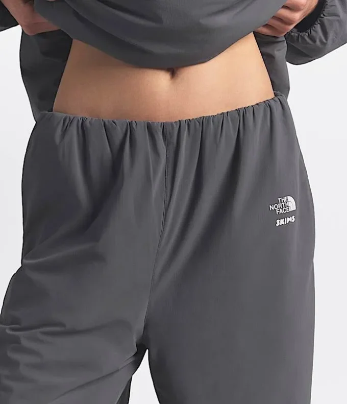 The North Face X SKIMS Damenhose VENTRIX The North Face X SKIMS Damenhose VENTRIX