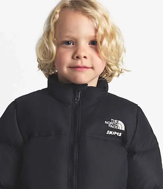 The North Face X SKIMS Kinderjacke 1996 Nuptse The North Face X SKIMS Kinderjacke 1996 Nuptse